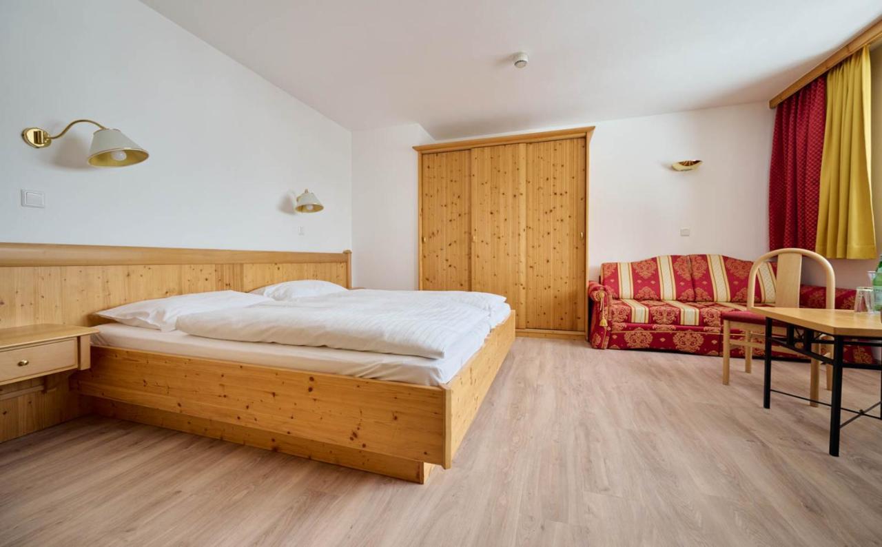 Heart Hotel Aurora Obertauern Esterno foto